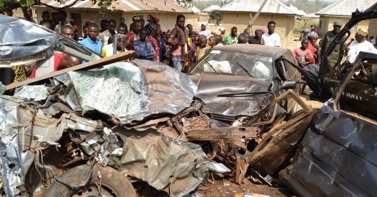 Tragic crash on Lagos Abeokuta Expressway claims 2 lives injures 9 Tragic crash on Lagos Abeokuta Expressway claims 2 lives injures 9