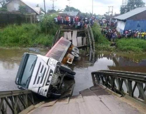  Tragic auto crash claims 16 lives on Imo bridge 