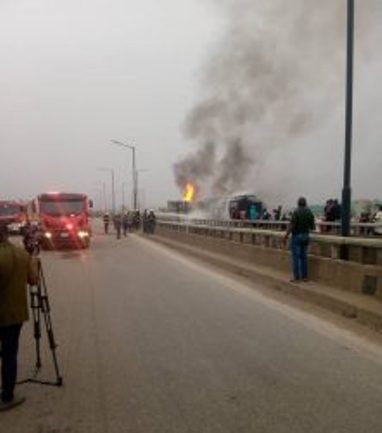  Lagos Chaos as explosion rocks Ikeja under bridge 