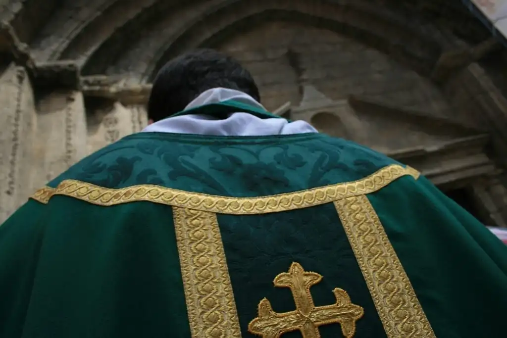 Gunmen kidnap Rev Father in Edo Gunmen kidnap Rev Father in Edo