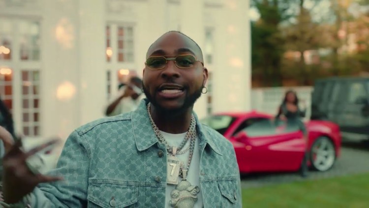  Davido breaks silence over viral slap video in Delta 
