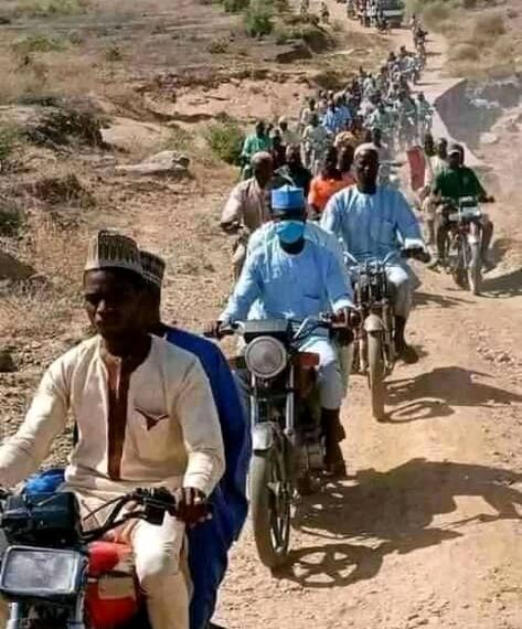  Borno residents flee to Cameroon after Boko Haram kill soldiers abduct schoolgirl 