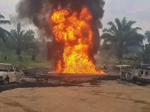 Nigeria 8217 s gas export disrupted as suspected militants blow up Oando pipelines Nigeria s gas export disrupted as suspected militants blow up Oando pipelines