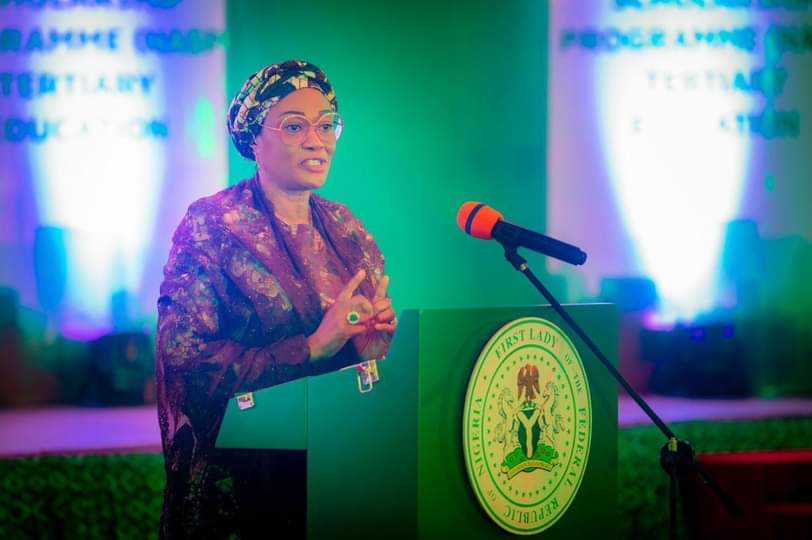 Tinubu 8217 s wife not linked to crisis says Lagos Assembly Tinubu s wife not linked to crisis says Lagos Assembly