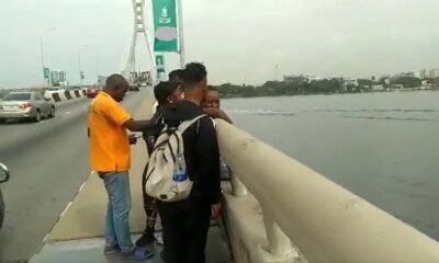  Woman d es after jumping from Third Mainland Bridge into Lagos lagoon 