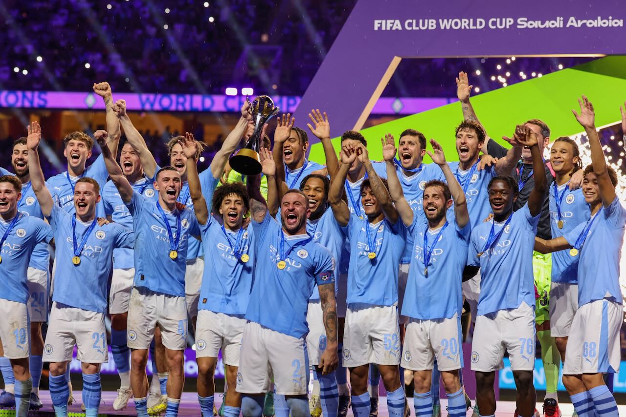 Man City sign record breaking 1b kit deal with Puma Man City sign record breaking 1b kit deal with Puma