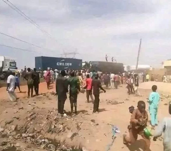 Truck crushes polytechnic student to death Truck crushes polytechnic student to death