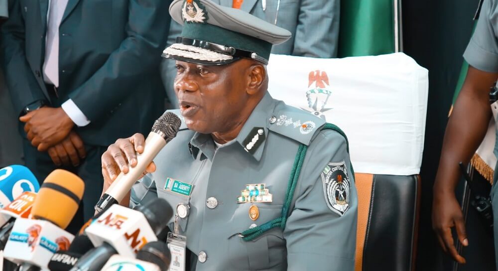 Reps summon Customs boss over alleged refusal of top officials to retire Reps summon Customs boss over alleged refusal of top officials to retire