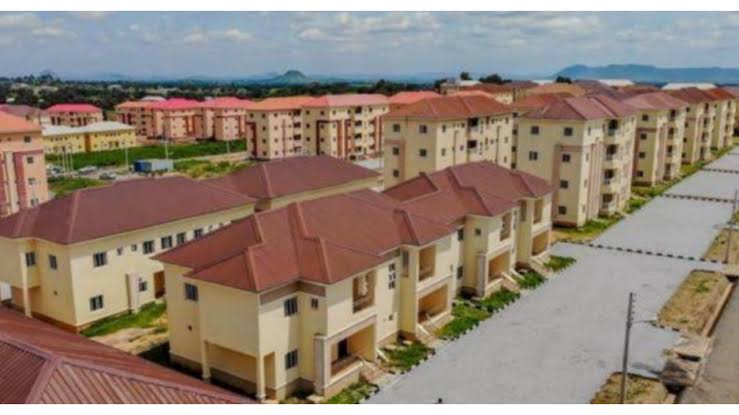 FG to build 10 000 housing units for medical workers unveils application portal FG to build 10 000 housing units for medical workers unveils application portal
