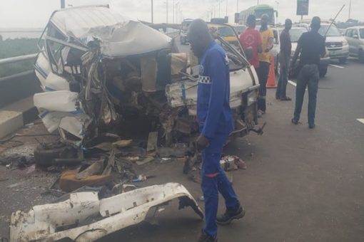One killed 4 injured in Third Mainland Bridge fatal accident One killed 4 injured in Third Mainland Bridge fatal accident