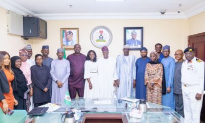  FG finally begins crude sales in naira to Dangote Refinery 