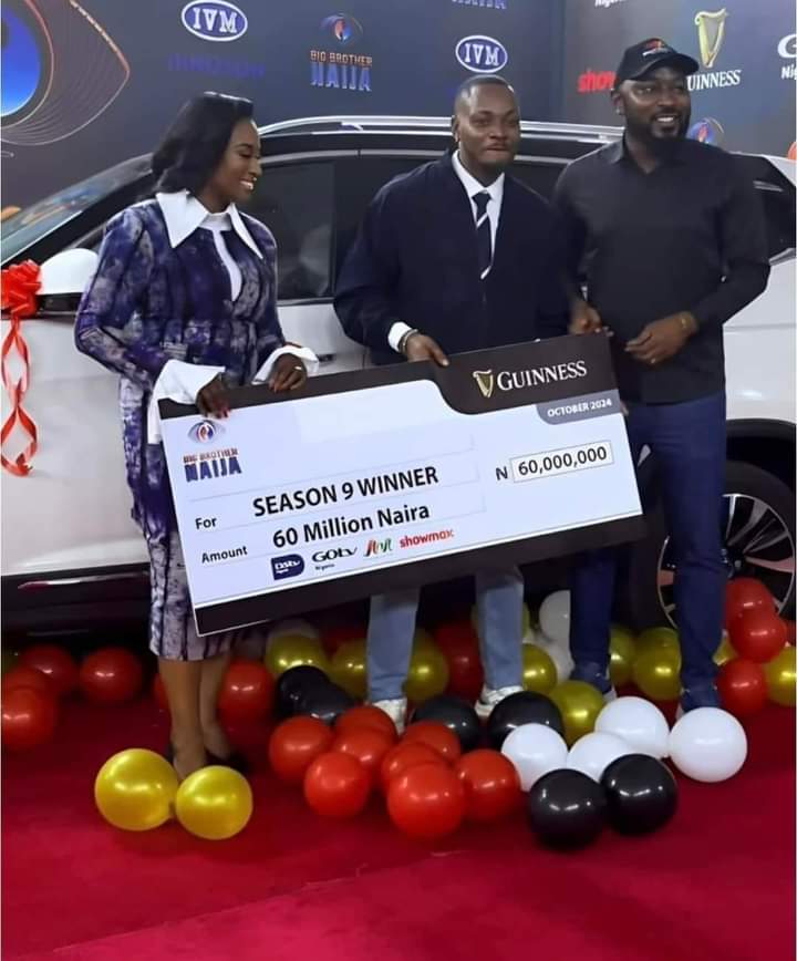Kellyrae receives grand prizes as BBNaija season 9 champion Kellyrae receives grand prizes as BBNaija season 9 champion