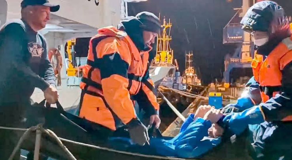 46 year old Russian man rescued after surviving 67 days in stormy sea 46 year old Russian man rescued after surviving 67 days in stormy sea