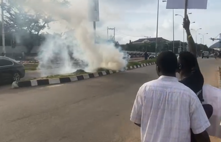 JUST IN Police disperse FearlessInOctober protesters with tear gas in Abuja JUST IN Police disperse FearlessInOctober protesters with tear gas in Abuja