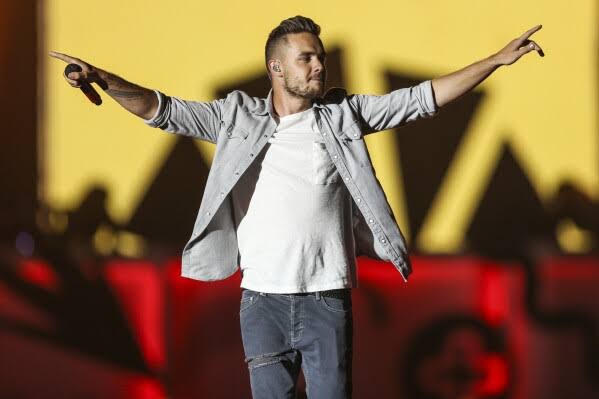 Former One Direction singer Liam Payne dies after fall in Argentina Former One Direction singer Liam Payne dies after fall in Argentina