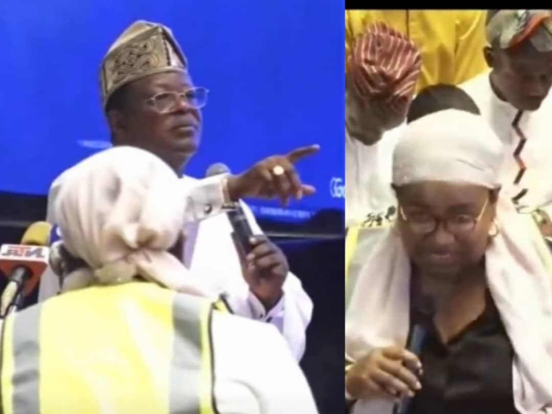 Drama as Umahi orders police to remove protesting Tinubu supporter over property demolition Drama as Umahi orders police to remove protesting Tinubu supporter over property demolition