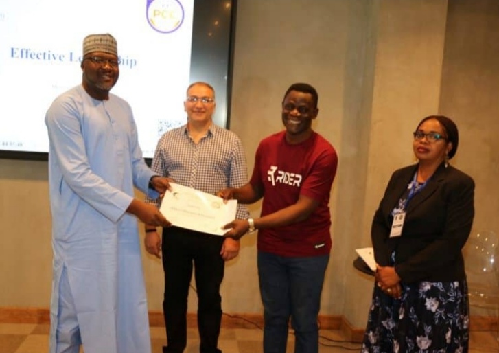 RCCG pastor honoured in Morocco for returning money overpaid to him RCCG pastor honoured in Morocco for returning money overpaid to him