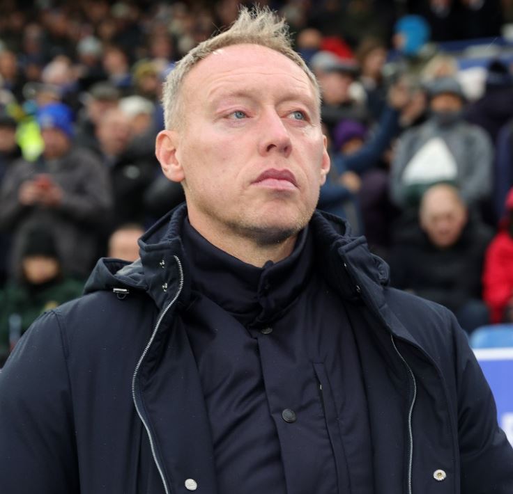 English Premier League club sacks manager English Premier League club sacks manager