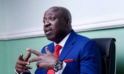  Former sport minister Bolaji Abdullahi dumps PDP 