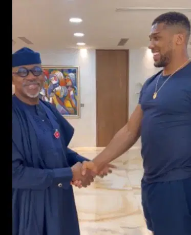 Anthony Joshua visits Ogun gov Dapo Abiodun prostrates before him Anthony Joshua visits Ogun gov Dapo Abiodun prostrates before him