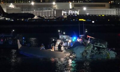  64 feared killed as plane collides with US army helicopter near Washington 