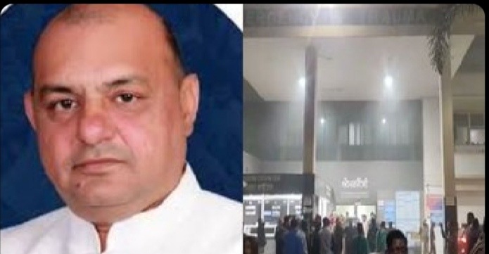 Lawmaker dies after accidentally sh00ting self Lawmaker dies after accidentally sh00ting self