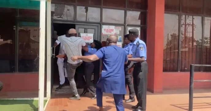 UPDATED Tension at PDP BoT meeting as loyalists of Anyanwu Udo Okoye fight dirty over position UPDATED Tension at PDP BoT meeting as loyalists of Anyanwu Udo Okoye fight dirty over position