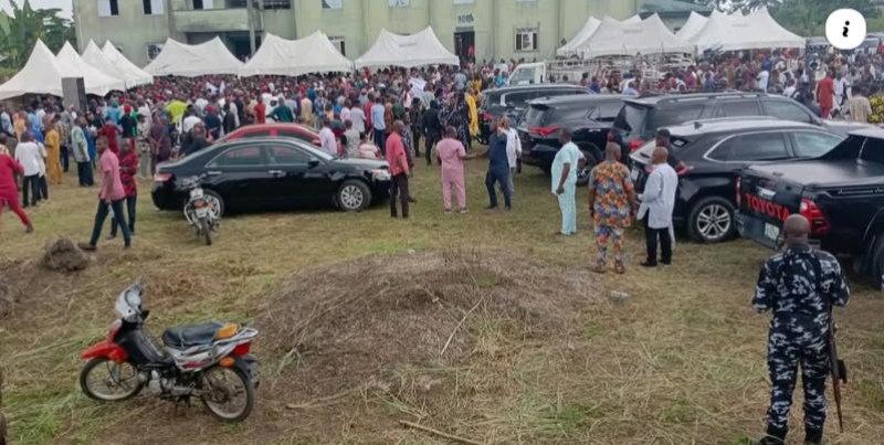 JUST IN Tension in Rivers as Ogoni oil resumption talks end abruptly JUST IN Tension in Rivers as Ogoni oil resumption talks end abruptly