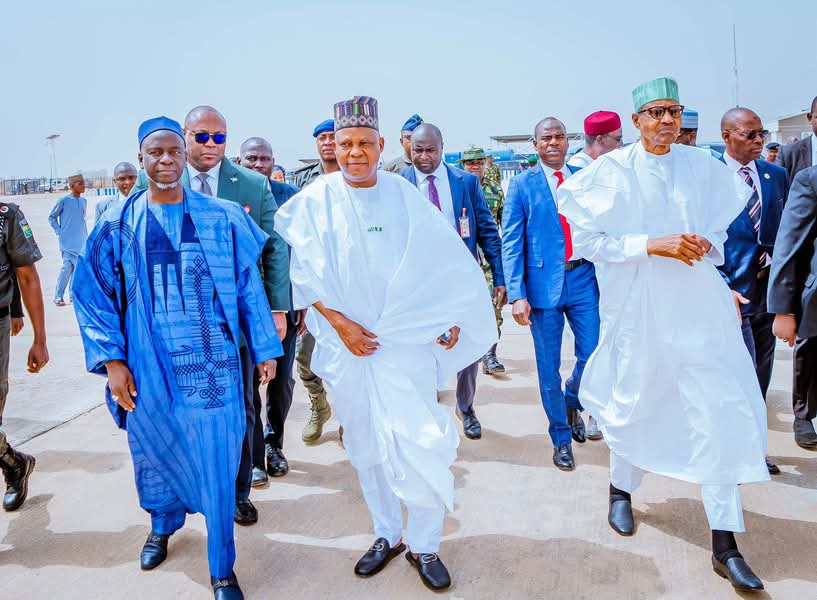 Buhari relocates to Kaduna residence after 2 years in Daura Buhari relocates to Kaduna residence after 2 years in Daura