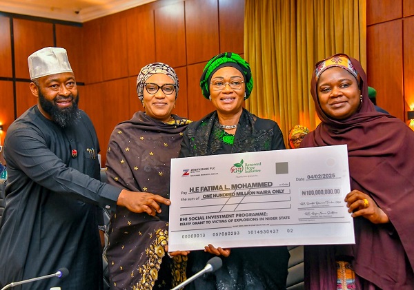 First Lady donates N100m to victims of Niger tanker explosion First Lady donates N100m to victims of Niger tanker explosion