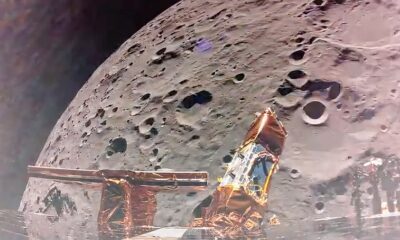  Private US spacecraft makes historic moon landing 