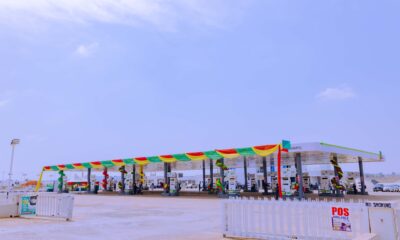  NNPC unveils new filling station in Abuja gives free fuel to customers 