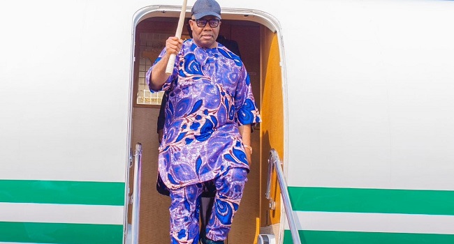 Akpabio empowers constituents says there won 8217 t be political party in 2027 Akpabio empowers constituents says there won t be political party in 2027