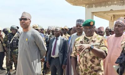  Zulum meets with Cameroonian troops after deadly Boko Haram attack in Wulgo 