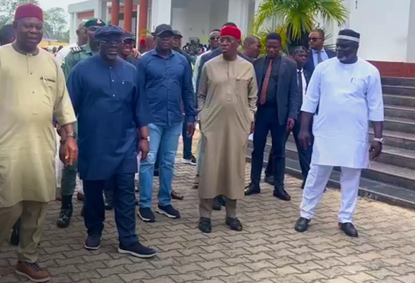 UPDATED Gov Oborevwori Okowa all PDP structure defect to APC in Delta UPDATED Gov Oborevwori Okowa all PDP structure defect to APC in Delta