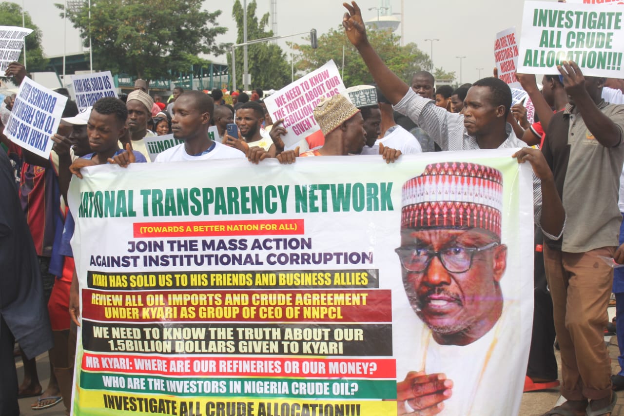 Protesters storm AGF s office demand prosecution of ex NNPCL boss Mele Kyari Protesters storm AGF s office demand prosecution of ex NNPCL boss Mele Kyari