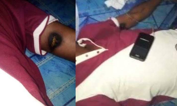 Thunderstorm Nigerian university student electrocuted while changing phone Thunderstorm Nigerian university student electrocuted while changing phone