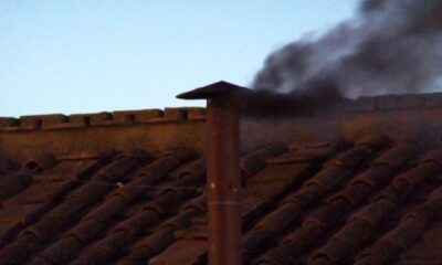  No new Pope yet as first round of voting ends with black smoke 