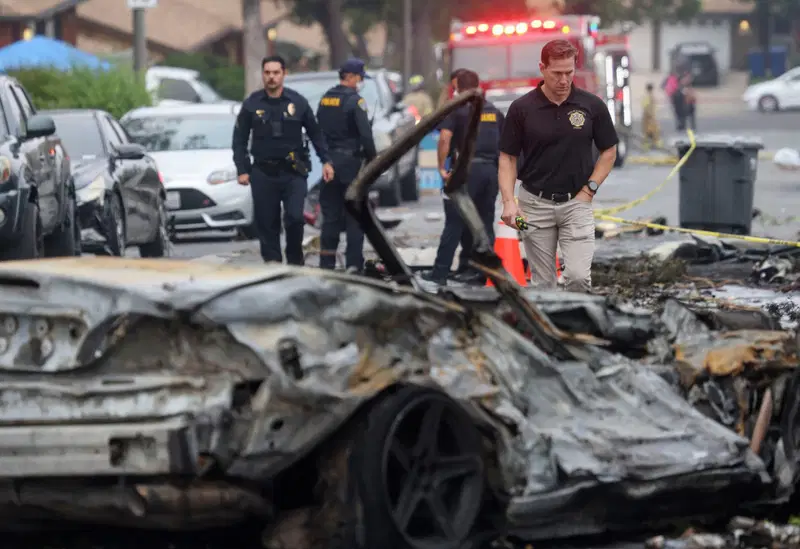 JUST IN Many feared dead as plane crashes in California JUST IN Many feared dead as plane crashes in California