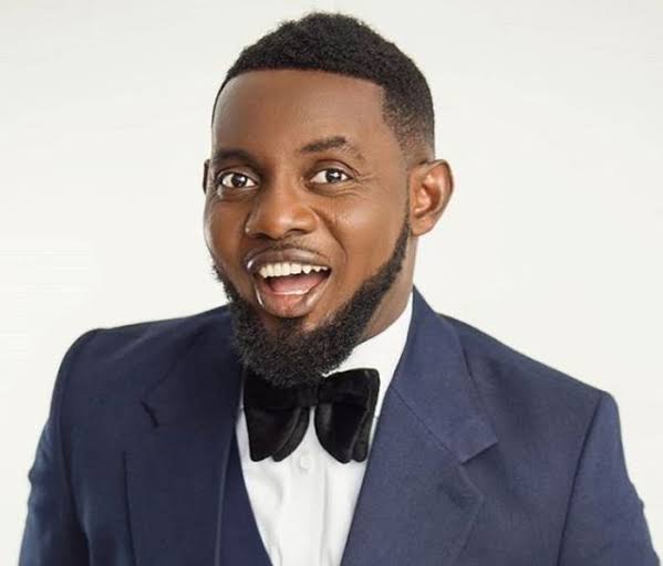 EFCC grills Comedian AY over naira abuse EFCC grills Comedian AY over naira abuse