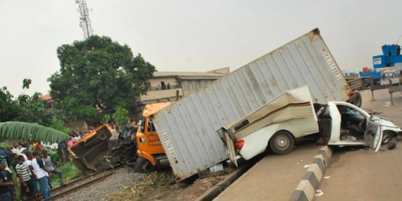 Cement truck crash claims 3 lives injures 6 on Lagos Abeokuta expressway Cement truck crash claims 3 lives injures 6 on Lagos Abeokuta expressway