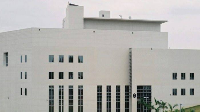  U S shuts down Abuja Embassy Lagos Consulate office 