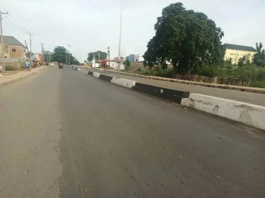 Biafra Umuahia streets deserted as residents heed sit at home directive Biafra Umuahia streets deserted as residents heed sit at home directive