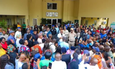  Civil servants demand payment in Abuja after being mistakenly classified as ghost workers 
