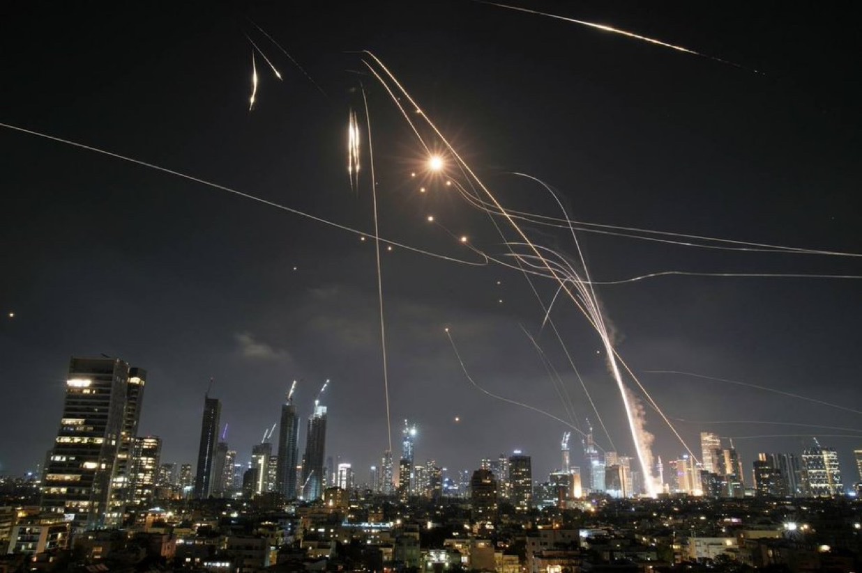 BREAKING Iran rains ballistic missiles on Israel in response to deadly attacks BREAKING Iran rains ballistic missiles on Israel in response to deadly attacks
