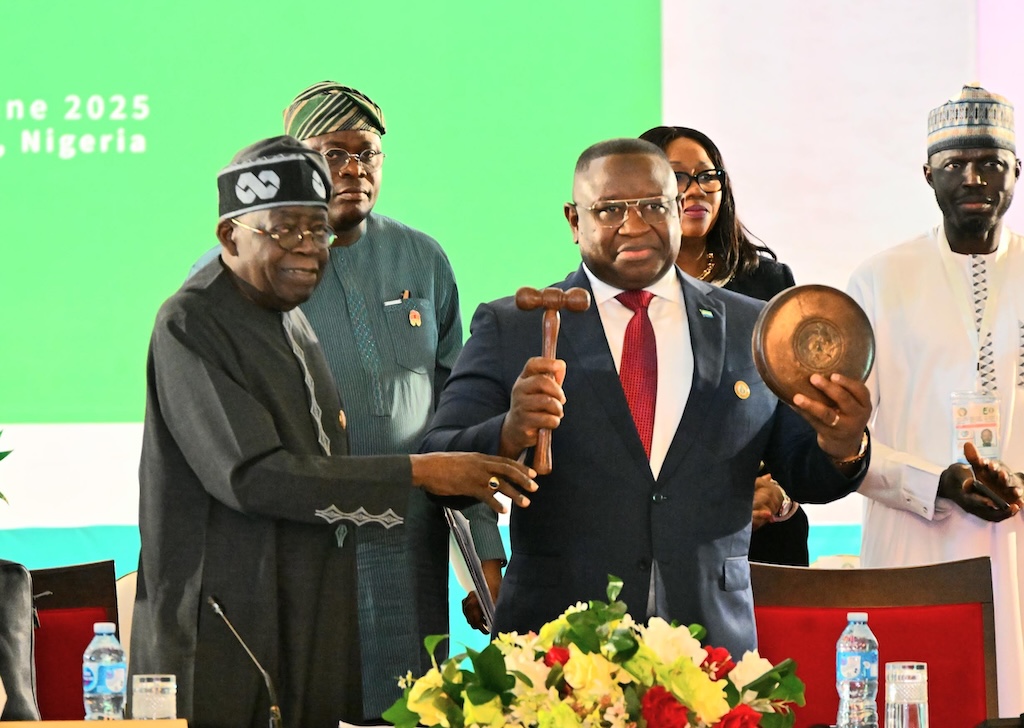  Tinubu hands over ECOWAS leadership to new chairman 
