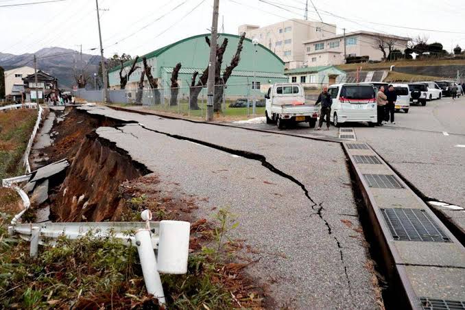 Over 470 earthquakes hit Island in Japan Over 470 earthquakes hit Island in Japan