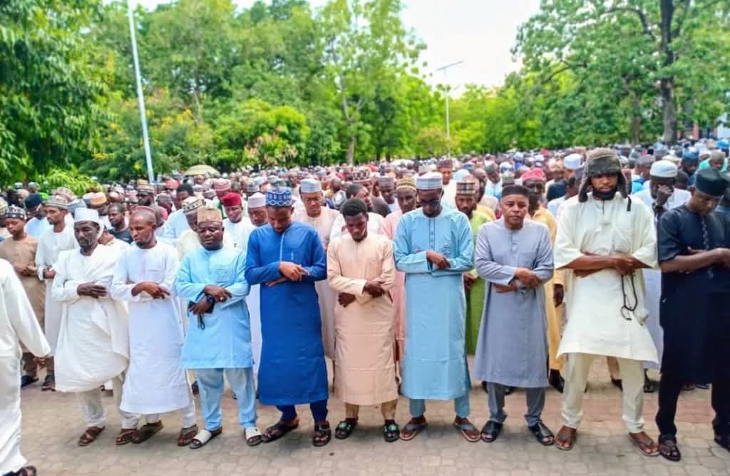 Kano holds funeral prayer in absentia for late business icon Aminu Dantata Kano holds funeral prayer in absentia for late business icon Aminu Dantata