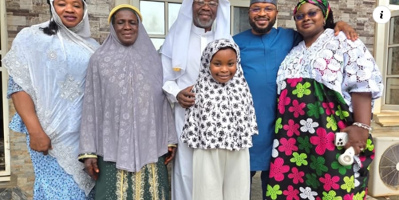 Farooq Kperogi Seeing Nigeria from my American daughter s eyes Farooq Kperogi Seeing Nigeria from my American daughter s eyes