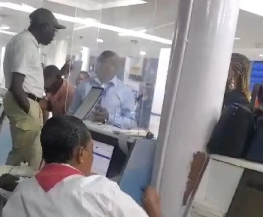 Drama at Lagos Airport as Oshiomhole allegedly disrupts flight operations Drama at Lagos Airport as Oshiomhole allegedly disrupts flight operations